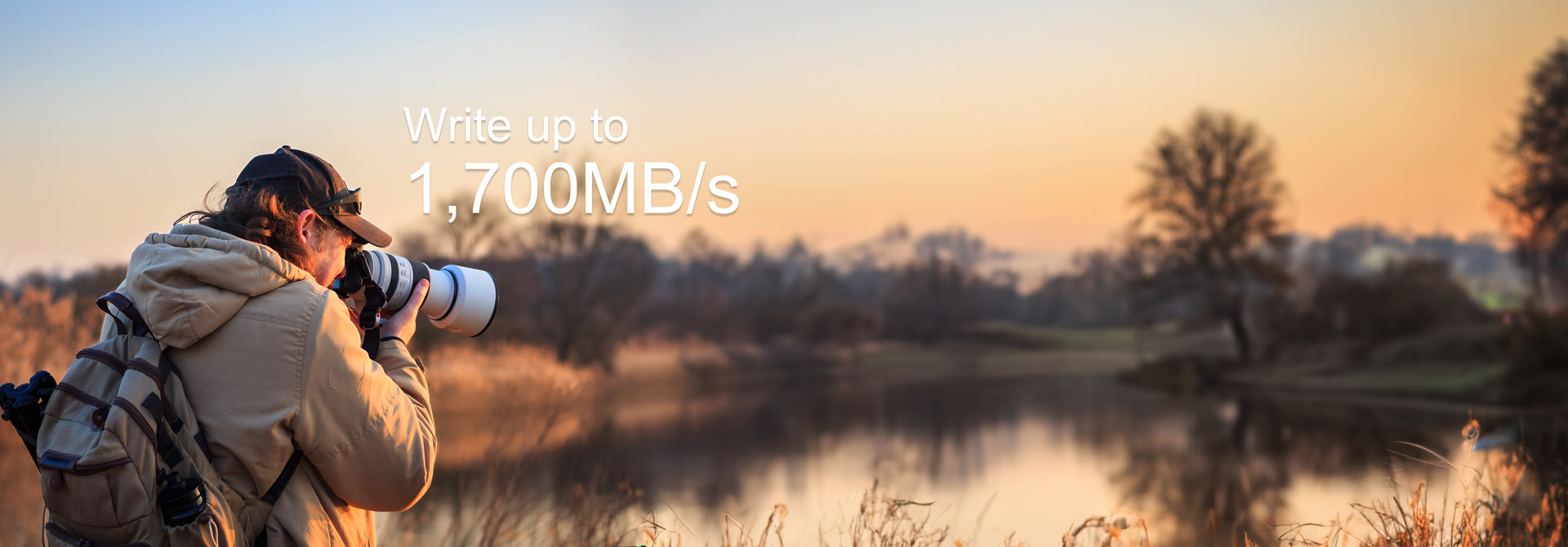 Writing speed reaches up to 1,700 MB/s for smooth continuous shooting